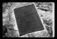 Benedict Arnold plaque