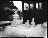 UVM - Snow Sculpture